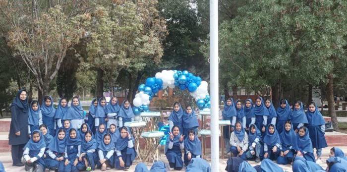 کلاس چهارم سال تحصیلی ۱۴۰۳ - ۱۴۰۴